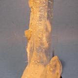 Quartz, Fluorapatite, Muscovite, Ferberite
Panasqueira Mine, Covilha, Castelo Branco. Cova da Beira, Centro, Portugal
13 x 4.3 x 3.4 cm
ex Alain Martaud (Author: Don Lum)