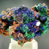 Azurita + Malaquita + Cuarzo ( Lateral )
M&rsquo;Cissi - Er Rachidia - Marruecos
22 x 18 cm (Autor: Diego Navarro)