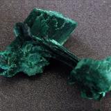 Malachite,
Milpillas Mine, Cuitaca, Mun de Santa Cruz, Sonora, Mexico.
30 x 20 mm (Author: nurbo)