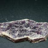 Lepidolita
Virgem da Lapa, Minas Gerais, Brasil
93mm - 62mm - 6mm
Otra vista
Mica (lepidolita) (Autor: Pedro Naranjo)