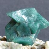 Heulandita-Ca con inclusiones de Celadonita
Jalgoan, Maharashtra, India
5,5 x 4 cm.

Heulandita verde.  Otro detalle. (Autor: javier ruiz martin)