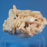 Barite
Julcani Mine, Julcani, Huancavelica, Peru
10 x 7 cm (Author: Don Lum)