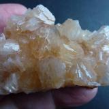 Heulandita-Ca
Nasik, Maharashtra, India
6 x 4 cm. (Autor: javier ruiz martin)