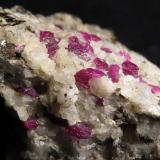 Corundum (Ruby)
Froland, Norway
FoV: 3 x 3 cm (Author: kakov)