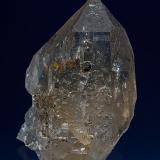 Quartz
Hiddenite, Alexander Co., North Carolina, USA
5.7 x 10.7 cm (Author: am mizunaka)