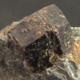 Granate almandino
Noruega
6,5 x 5 x 4 cm.
Detalle cristal: 2 x 2 cm. (Autor: Felipe Abolafia)