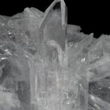 Hydroboracite
Kohnstein Quarry, Niedersachswerfen, Nordhausen, Harz, Thuringia, Germany
Main crystal size: 3 × 0.7 cm
Photo: Reference Specimens (Author: Jordi Fabre)
