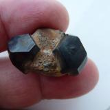 Pirita transformada en HematitesDe las Indias Range, La Alcoraya, Alicante/Alacant, Comarca Campo de Alicante, Alicante / Alacant, Valencian Community / Comunitat Valenciana, Spain2,5 x 1,5 cm. (Autor: javier ruiz martin)