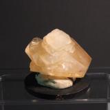 Calcite
White Pigment Quarry, York County, Pennsylvania, USA
5.5 x 4.5 cm (Author: Don Lum)