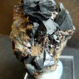 Esfalerita<br />Zona Minera Áliva, Camaleño, Comarca Liébana, Cantabria, España<br />5 x 4,5 x 3 cm.<br /> (Autor: Felipe Abolafia)
