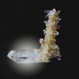 Cuarzo
Piedra Parada, Tatatila, Veracruz de Ignacio de la Llave, México
5.5 cm.  X  3.0 cm.  X  1.5 cm. (Autor: jesus salinas)