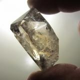 4 cm., quartz. (Author: vic rzonca)