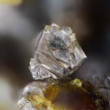 Fosfosiderita
Albères massif, Pyrénées-Orientales, Languedoc-Roussillon, Francia
2mm (Autor: pfont)