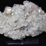 Calcite, Smithsonite
Monte Cristo Mine, Rush, Rush Creek District, Marion County, Arkansas, USA
40.5 x 19.3 cm (Author: Don Lum)