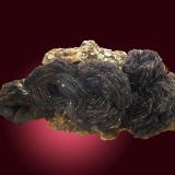 Hematites
Mina Aranzazú, Aranzazú, Municipio de Concepción del Oro, Zacatecas, México
12.0 cm. X 4.5 cm. X 8.5 cm. (Autor: jesus salinas)