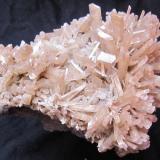 Gypsum
Kuh sormeh mine, dashte Azadegan, Jam-Asaluyeh road, Firuzabad county, Fars Province, Iran
17 cm (Author: h.abbasi)