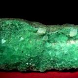 Fluorita y Calcita.<br />Pedrera Berta, Turó de Can Domènech, Serra de Roques Blanques, Sant Cugat del Vallès-El Papiol, Comarca Vallès Occidental / Baix Llobregat, Barcelona, Cataluña / Catalunya, España<br />120x60 mm.<br /> (Autor: Jesus Franquesa Baucells)