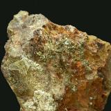 Vanadinita.Mina Los Llanos, Santa Marta, Comarca Tierra de Barros, Badajoz, Extremadura, España10 x 10 x 5 cm (Autor: Antonio Carmona)
