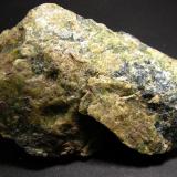 Serpentina<br />Coto Teuler, Cala, Comarca Sierra de Huelva, Huelva, Andalucía, España<br />68 x 41 x 19 mm.<br /> (Autor: José Luis Zamora)