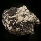 Cerusita. Galena<br />Mina Mineralogia, El Molar, Comarca Priorat, Tarragona, Cataluña / Catalunya, España<br />8 x 6 x 3 cm<br /> (Autor: Javier Rodriguez)