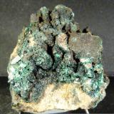 Libethenita<br />Mina Miguel Vacas, Freguesías Pardais y Conceição, Vila Viçosa, Distrito Évora, Província Alentejo Central, Región Alentejo, Portugal<br />5 x 5,5 x 3 cm.<br /> (Autor: Felipe Abolafia)
