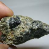 Almandino (grupo Granate)Bama Openpit (San Rafael Claim), Picón or Minas hill, San Vicenzo de Bama, Touro, Comarca Arzúa, La Coruña / A Coruña, Galicia / Galiza, Spain53mm - 34mm - 25mm (Autor: Pedro Naranjo)