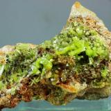 Piromorfita<br />Mina Daoping, Gongcheng, Prefectura Guilin, Región Autónoma Guangxi Zhuang, China<br />58x35x25<br /> (Autor: Juan Espino)
