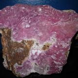 Calcita (variedad cobaltífera)Mina Solita, Peramea, Baix Pallars, Comarca Pallars Sobirà, Lérida / Lleida, Cataluña / Catalunya, España16 x 11,5 cm (Autor: Jordi Franco)