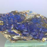 Azurita<br />Mina Santa Flora, El Madroño, Comarca Sierra Norte, Sevilla, Andalucía, España<br />115x60x34 mm<br /> (Autor: Juan Espino)