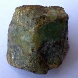 Berilo (variedad esmeralda)<br />Yacimiento de Esmeraldas, A Franqueira, A Cañiza, Comarca Paradanta, Pontevedra, Galicia / Galiza, España<br />1,5 x 1,5 cm<br /> (Autor: Cristalino)