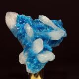 Cavansite and Stilbite<br />Pune District (Poonah District), Maharashtra, India<br />FOV of 41.80mm<br /> (Author: ofarcis)