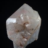 Quartz
Zone A - Montseny Massif - Girona - Catalonia - Spain
51 x 39 x 35 mm (Author: Joan Martinez Bruguera)