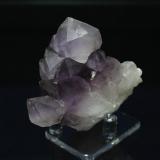 Quartz var amethyst
Reel Mine, Iron Station, Lincoln county, North Carolina, USA
7 x 6.8 cm (Author: Don Lum)