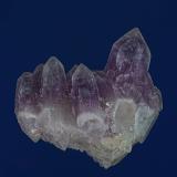 Quartz (var amethyst)
 Tehuilotepec, México State, Mexico
9.6 x 9.6 cm (Author: am mizunaka)