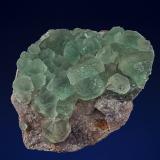 Fluorite
Felix Mine, Azusa, San Gabriel Mts, Los Angeles Co., California, USA
8.3 x 6.4 cm (Author: am mizunaka)