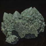 Quartz, Ilvaite
2nd Sovetskii Mine, Dal’negorsk, Kavalerovo Mining District, Primorskiy Kray, Far-Eastern Region, Russia
9.4 x 5.6 cm (Author: am mizunaka)