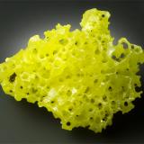 Sulfur
Stoneco Quarry, Maybee, Monroe County, Michigan, USA
3.6 x 3 x 2.2 cm (Author: xdxucn)