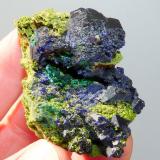 Azurite, malachite and duftite.
Tsumeb, Namibia
59 x 38 x 33 mm (Author: Pierre Joubert)