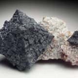 Hausmannite on Andradite
N’Chwaning II Mine, N’Chwaning Mines, Kuruman, Kalahari manganese field, Northern Cape Province, South Africa
3.5 x 2 x 1.5 cm, largest crystal measures 2 cm across (Author: xdxucn)