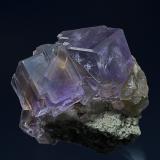 Fluorite
Llamas Quarry, Duyos, Caravia District, Asturias, Spain
6.9 x 6.8 cm (Author: am mizunaka)