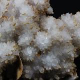 Quartz, Dolomite, Siderite<br />Municipio Guanajuato, Guanajuato, Mexico<br />19.5 x 15.5 cm<br /> (Author: Don Lum)