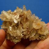 Quartz<br />South Africa<br />69 x 55 x 33 mm<br /> (Author: Pierre Joubert)