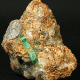Beryl (variety emerald) with Calcite<br />Peñas Blancas Mine, Municipio San Pablo de Borbur, Western Emerald Belt, Boyacá Department, Colombia<br />5x5x2cm<br /> (Author: Fiebre Verde)