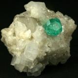 Beryl (variety emerald), Calcite<br />Muzo mining district, La Pava Mine, Quípama, Municipio Muzo, Western Emerald Belt, Boyacá Department, Colombia<br />37x34x38mm<br /> (Author: Fiebre Verde)