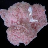 Rhodocrosite with quartz and barite<br />Cavnic mining area, Cavnic, Maramures, Romania<br />~ 8 x 6 cm<br /> (Author: Deyu)