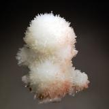ScoleciteMomim Akhada, Rahuri, Distrito Ahmadnagar, Maharashtra, India3.6 x 6.2 x 7.8 cm (Author: crosstimber)