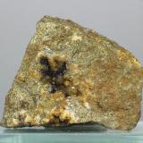 CronstedtitaCorta Brunita, La Peraleja, Sierra Minera de Cartagena-La Unión, La Unión, Comarca Campo de Cartagena, Región de Murcia (Murcia), España35x35 mm (Autor: Juan Espino)