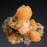 Stilbite-CaJalgaon District, Maharashtra, India5.3 x 5.6 cm (Author: crosstimber)