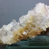 CalcitaCanteras de mármol, Estremoz, Distrito Évora, Província Alentejo Central, Región Alentejo, Portugal120x46x43mm (Autor: Juan Espino)