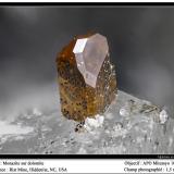 Monazite-(Ce)Mina Rist, Hiddenite, Condado Alexander, North Carolina, USAfov 1.5 mm (Author: ploum)